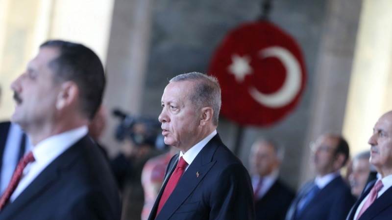 Turkey calls for peace in Middle East