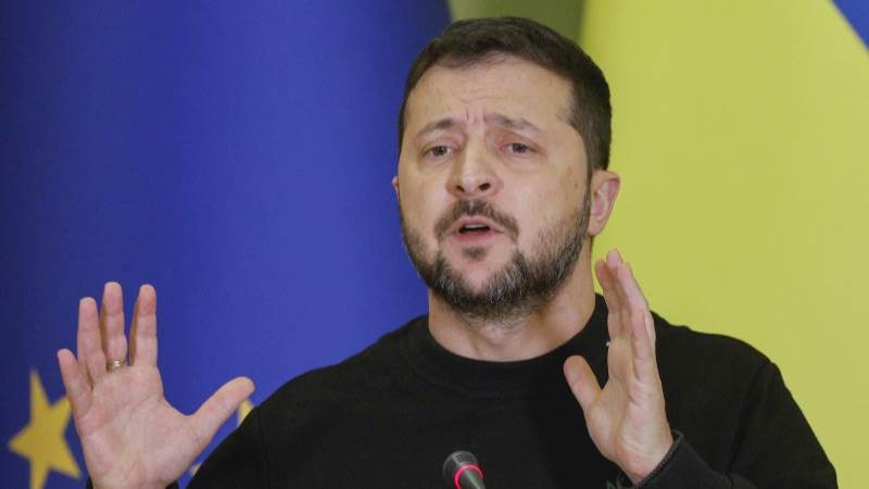 Zelensky: Russia boosted attacks in three directions