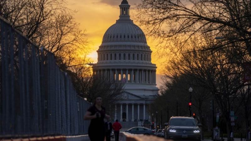 US House passes bill to avert govt shutdown