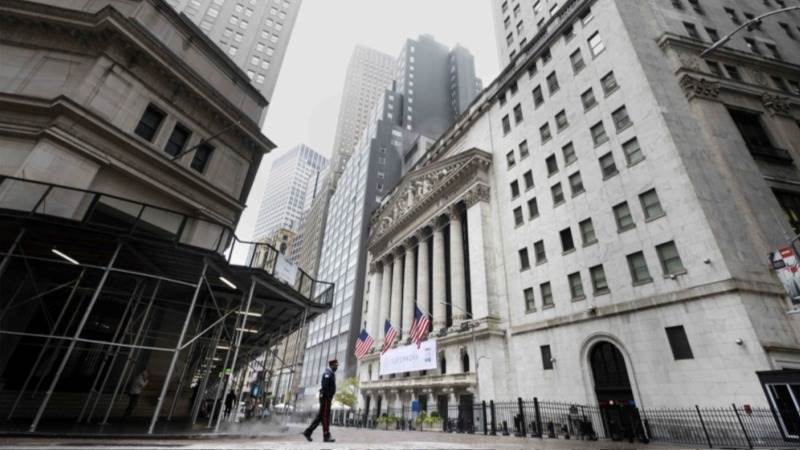 Wall Street mostly lower premarket ahead of Fed speeches