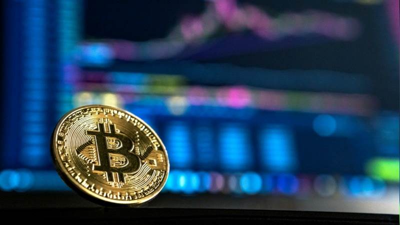 Bitcoin plunges 5% as worries of ETF approval grow