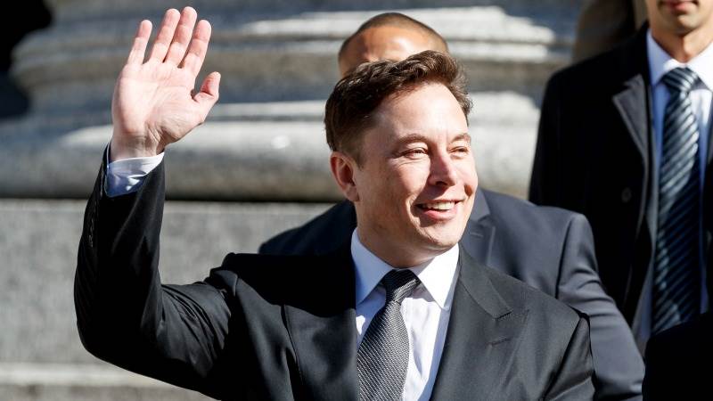 Musk slams advertisers for ‘blackmailing’ him