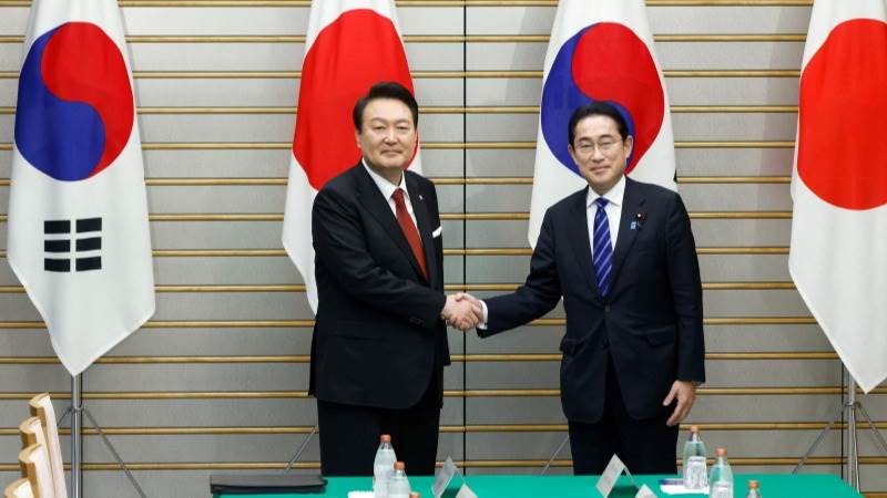 Japan, South Korea to cooperate on hydrogen