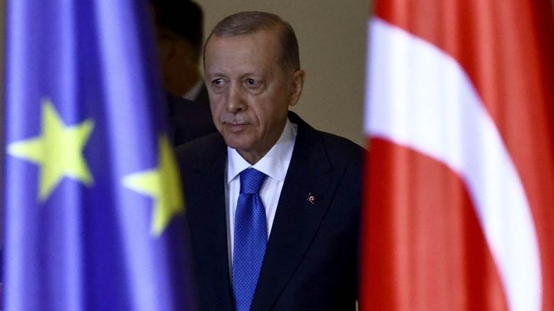 Erdogan says Turkey to help rebuild Gaza