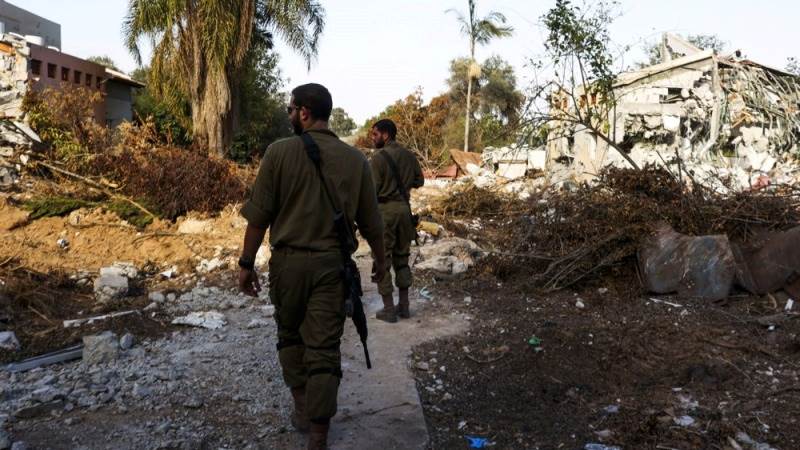 Israeli forces continue operating in Gaza