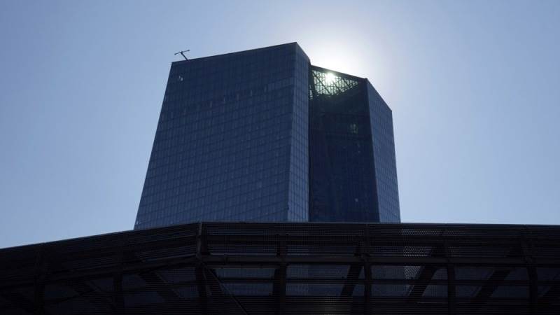 ECB: Bank stock valuations poor despite high earnings