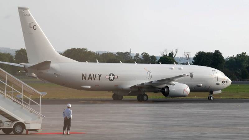 US Navy aircraft allegedly crashes in Hawaii bay