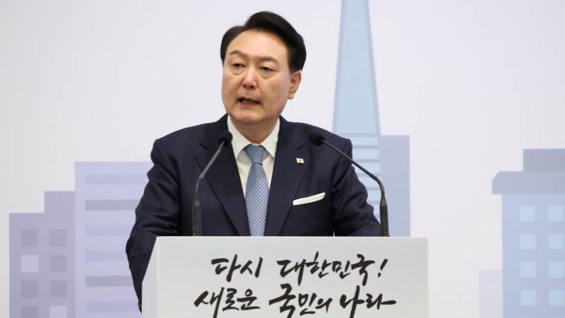 Yoon yeses move for partial inter-Korean deal suspension