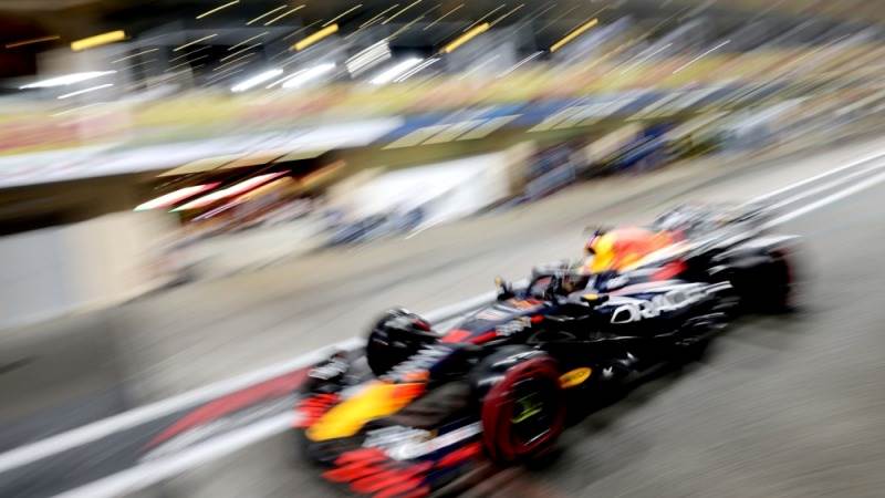 Verstappen takes pole position for Abu Dhabi GP