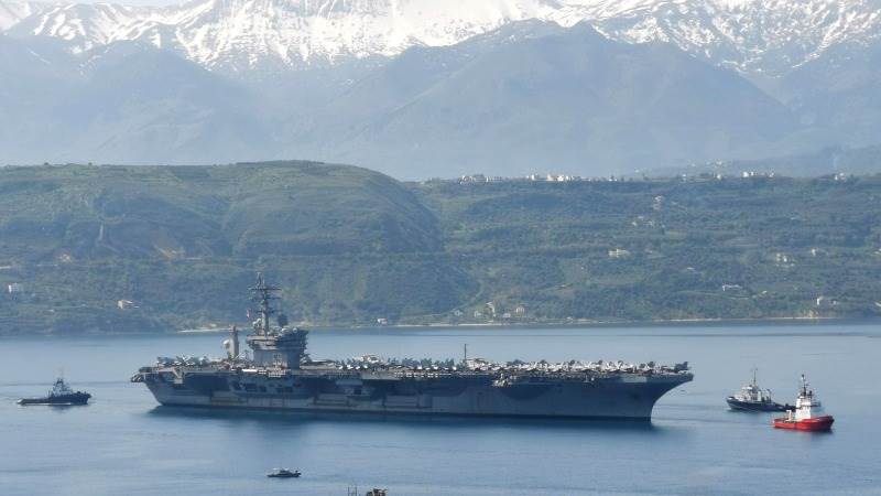 USS Eisenhower enters Persian Gulf