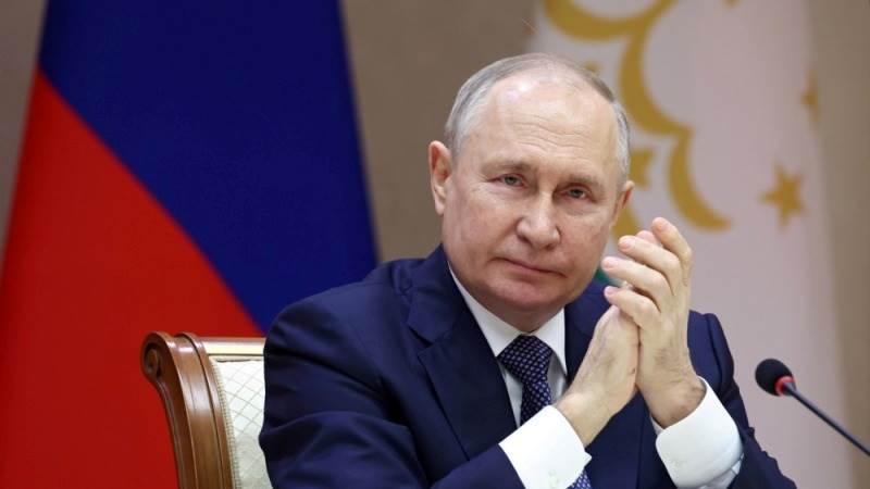 Putin: Western globalization model is in deep crisis