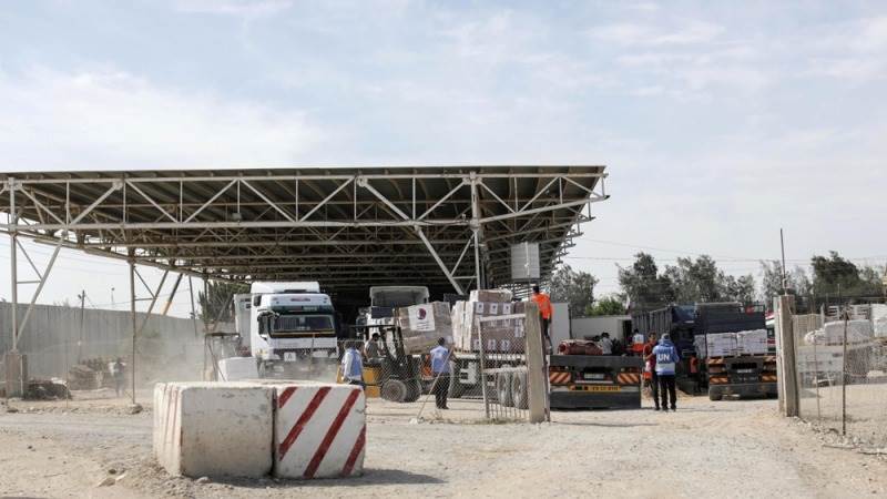 Red Crescent delivers around 150 aid trucks to Gaza