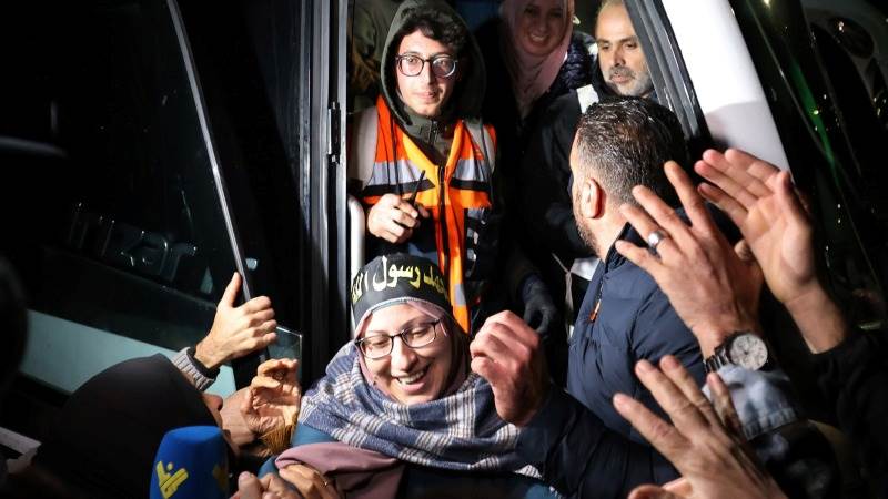 Fifth group of 30 Palestinian prisoners released