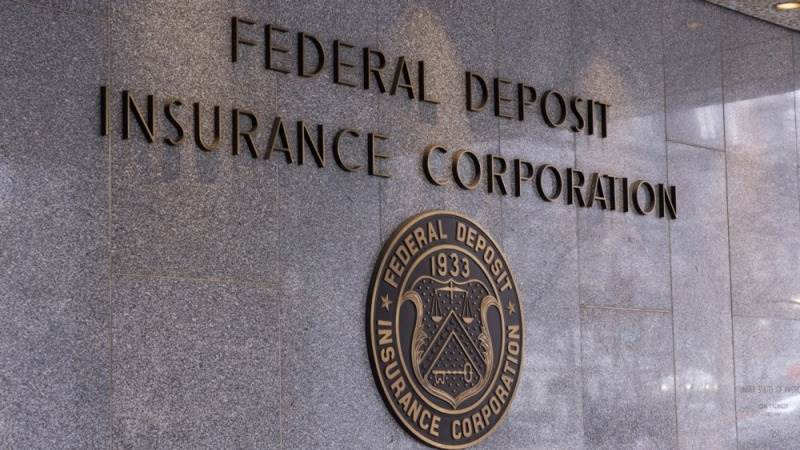 FDIC: US deposits down for sixth consecutive quarter