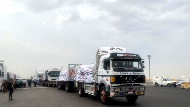 UN: Just 100 trucks crossed into Gaza on Monday