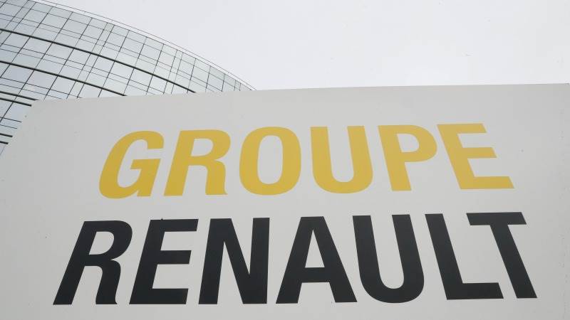 Renault plans to cut EV production costs by 50%