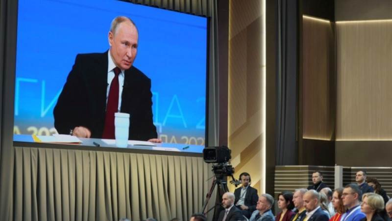 Putin: Russia should become leader in AI domain