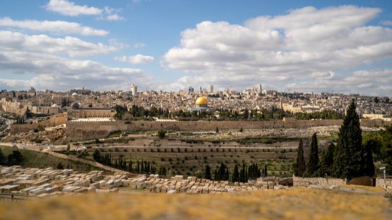 Air alerts, explosion noises heard in Jerusalem