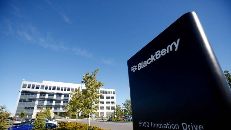 BlackBerry: Q3 revenues to $175 million