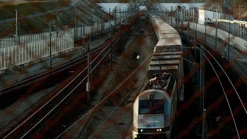 Train traffic through Channel Tunnel blocked due to strike