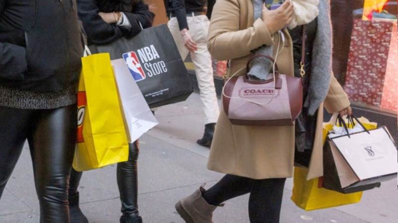 US consumer confidence grows in December