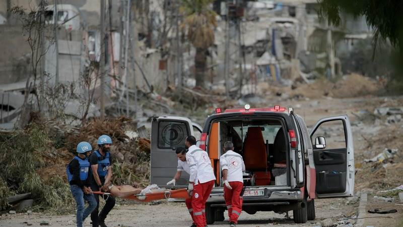 Red Crescent evacuating northern Gaza staff