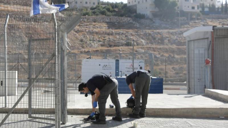 Two guards injured in West Bank stabbing attack