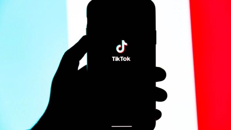 TikTok shop increases referral fee for sellers