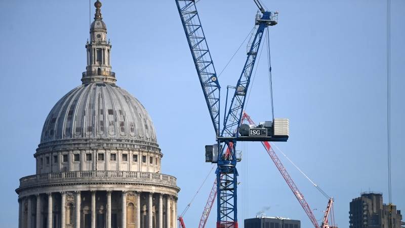 UK’s construction activity improves in December