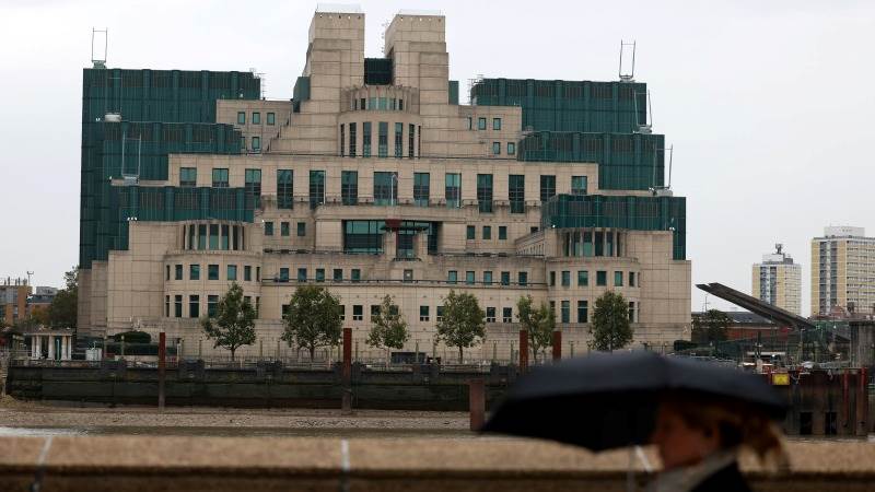 China claims it disclosed British espionage case