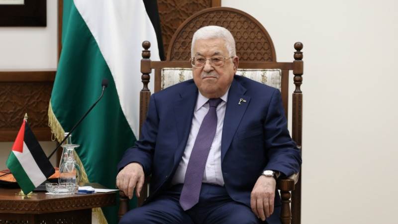 Abbas, Sisi talk Gaza aid, ceasefire