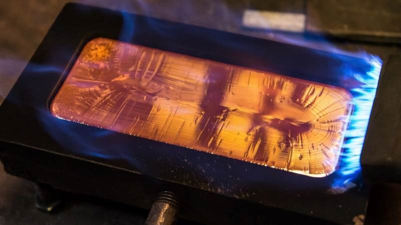 Precious metals rise as global uncertainty grows