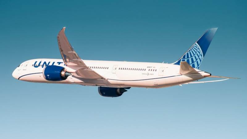 United Airlines Q4 revenue up 9.9% to $13.6B