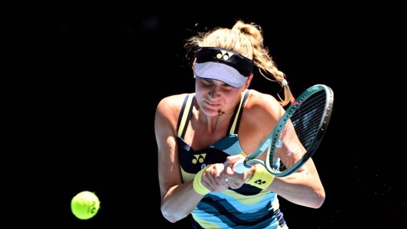 Yastremska through to Australian Open SFs after beating Noskova