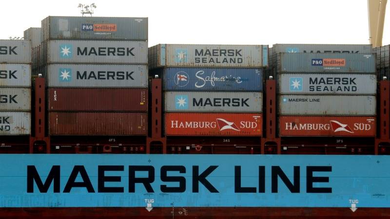 Maersk: Two ships flee Bab-el-Mandeb strait