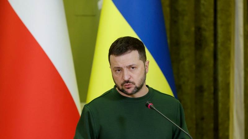 Zelensky: Russia playing with Ukrainian prisoner lives