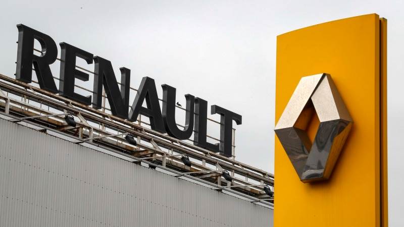 Renault to sell 2.5% stake in Nissan