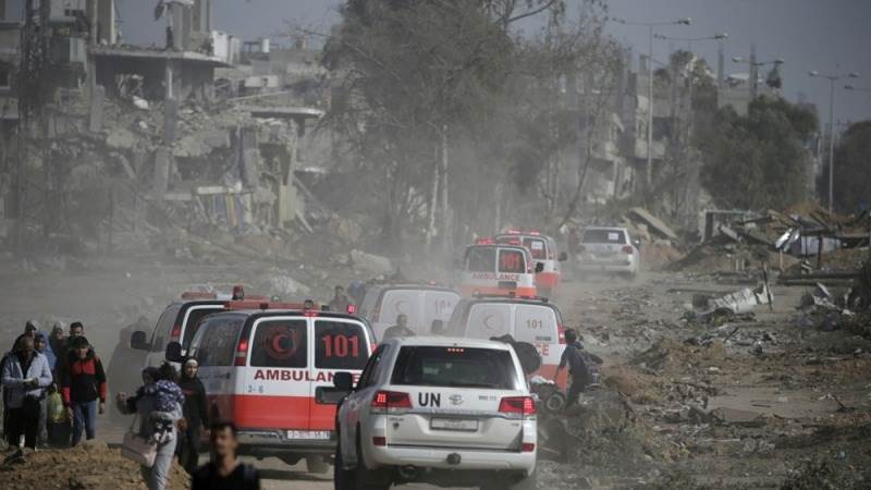 Israeli troops storm Khan Younis’s Al-Amal Hospital