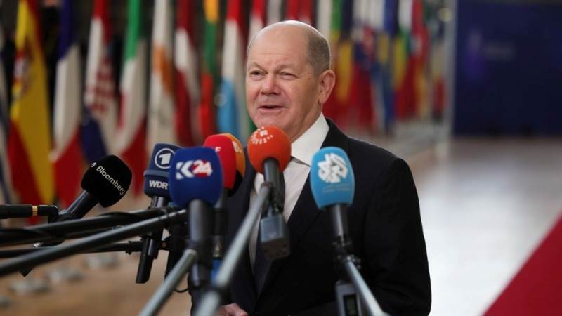 Scholz: ‘Now is time to reach a decision’ on Ukraine