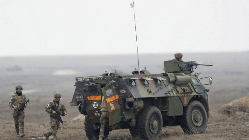 UK reportedly proposing to send NATO expeditionary corps to Ukraine