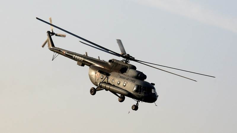 Russian Mi-8 helicopter wreckage found in lake