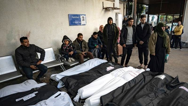 Health ministry: Palestinian death toll in Gaza up to 27,708