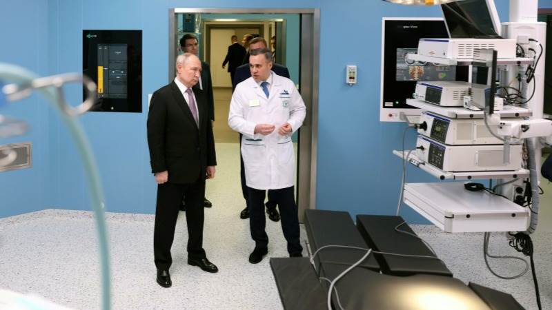 Putin: Russia nears cancer vaccines developing