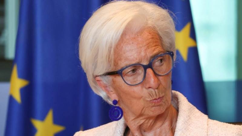 Lagarde: Incoming data signals subdued activity in near term