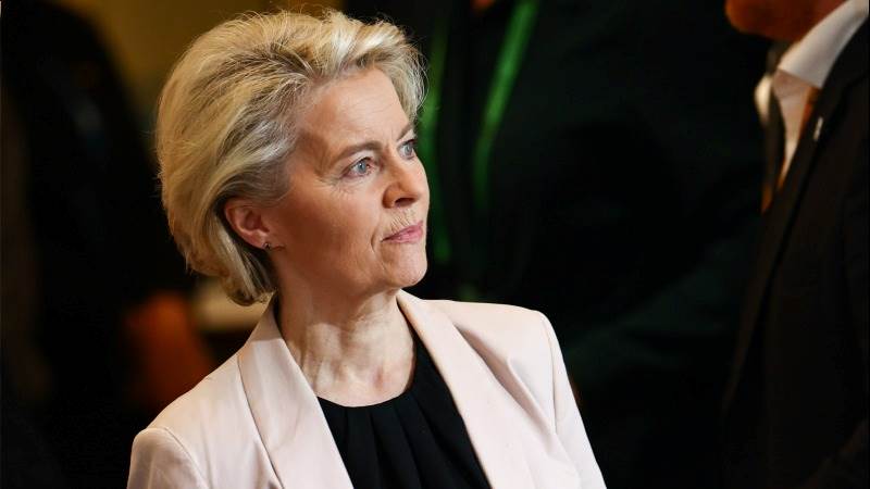 Von der Leyen confirms bid for Commission re-election