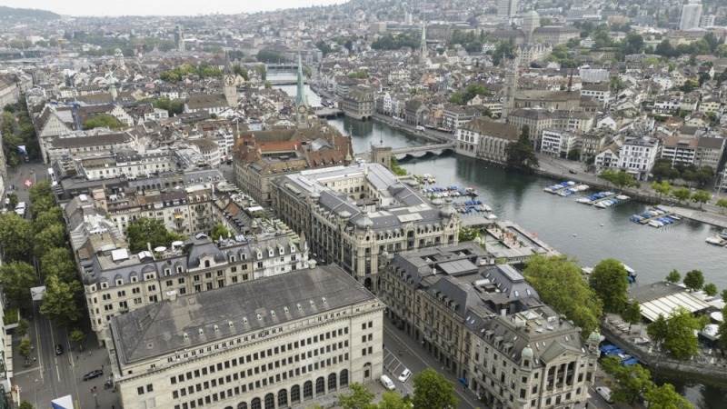 Swiss trade surplus at 2.8B Swiss francs in January