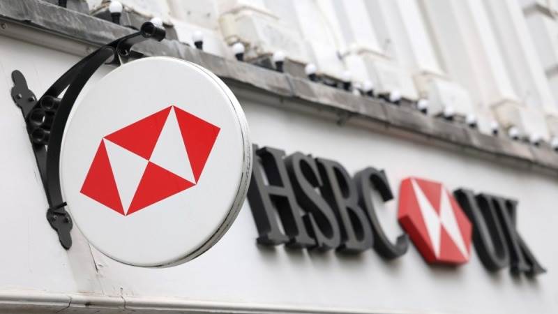 HSBC revenue down 11% to $13 billion in Q4