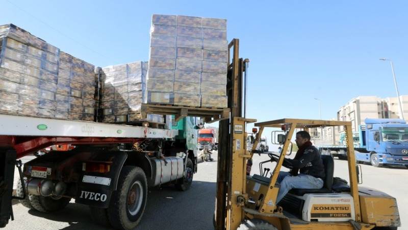 Israel transfers aid to northern Gaza for 1st time since October