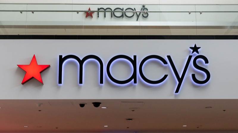 Macy’s Q4 net sales at $8.12B, down 1.7%