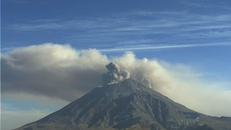 Airlines cancels 22 flights in Mexico City’s over volcano ashes